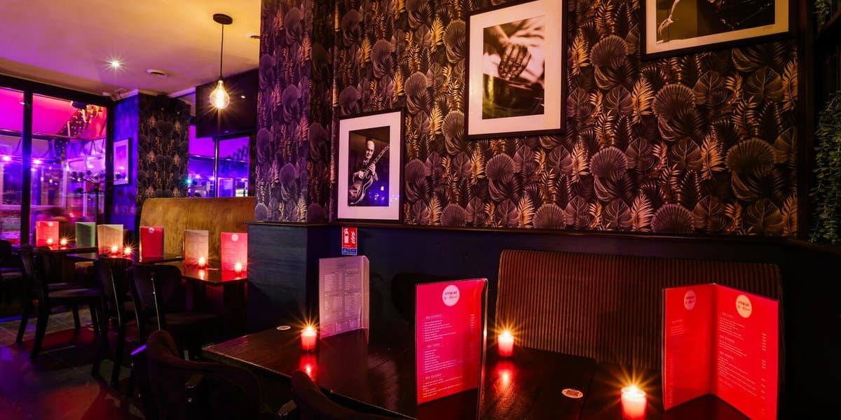 Attitude Bar