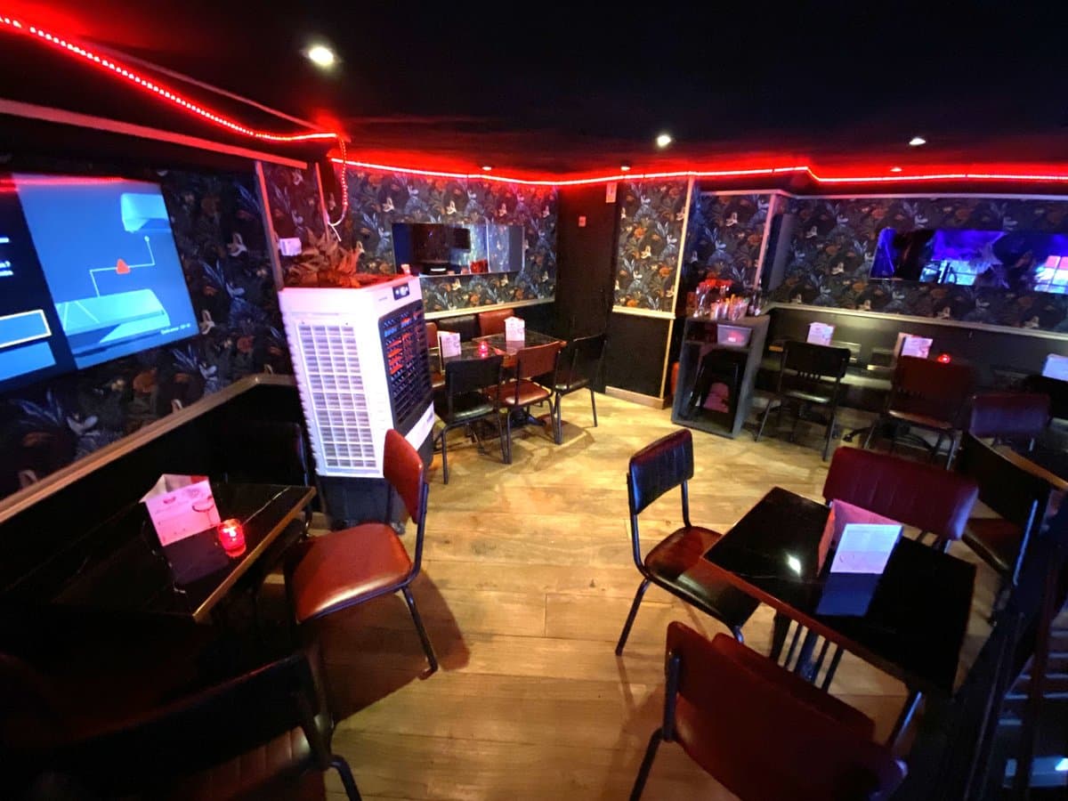 Privatiser le Choubichou (Le bar en entier)