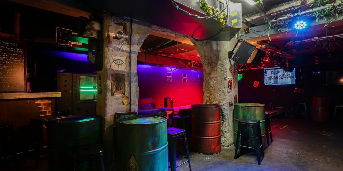 Privatiser l'Atomic Cat (Le bar en entier)