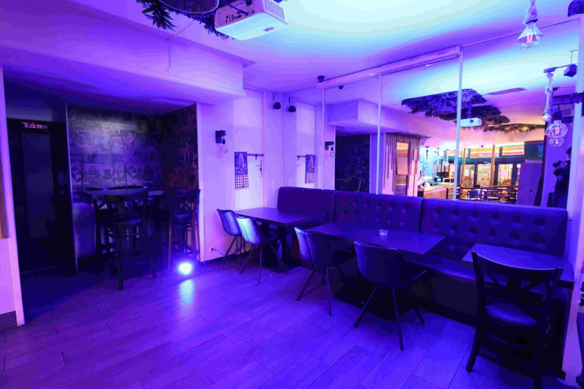 Le Barklay's Bar