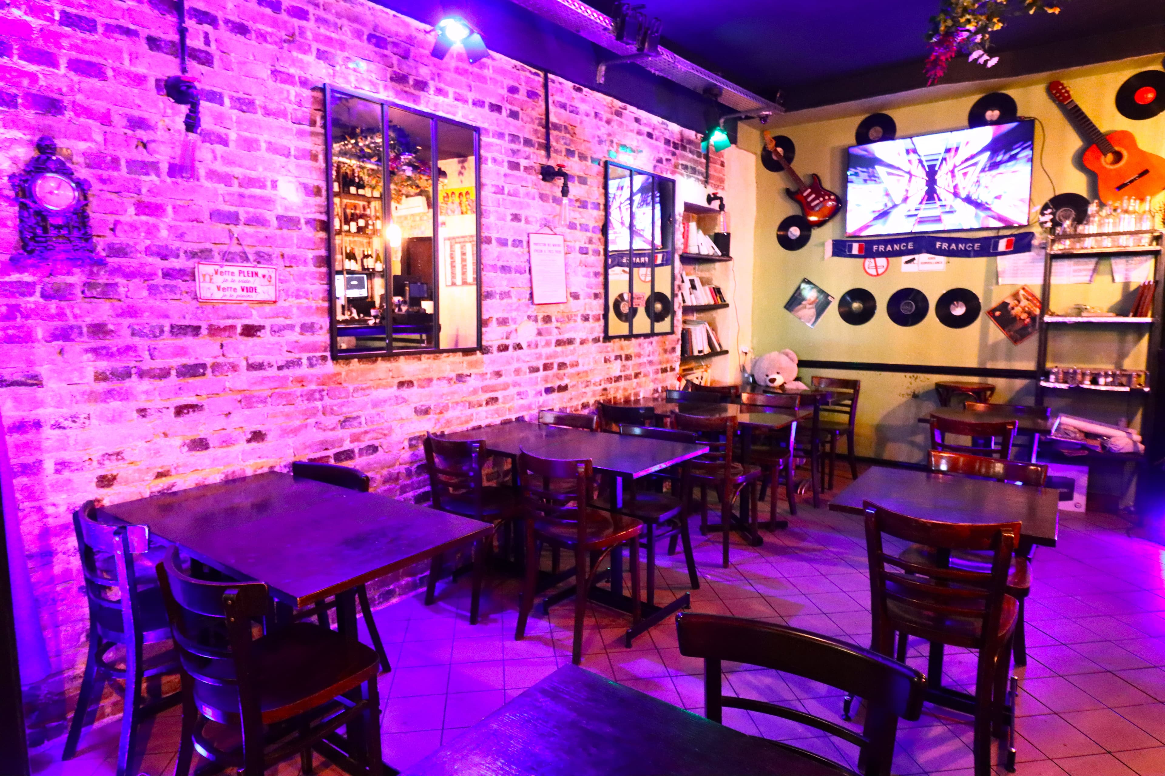 Le Montana Bar