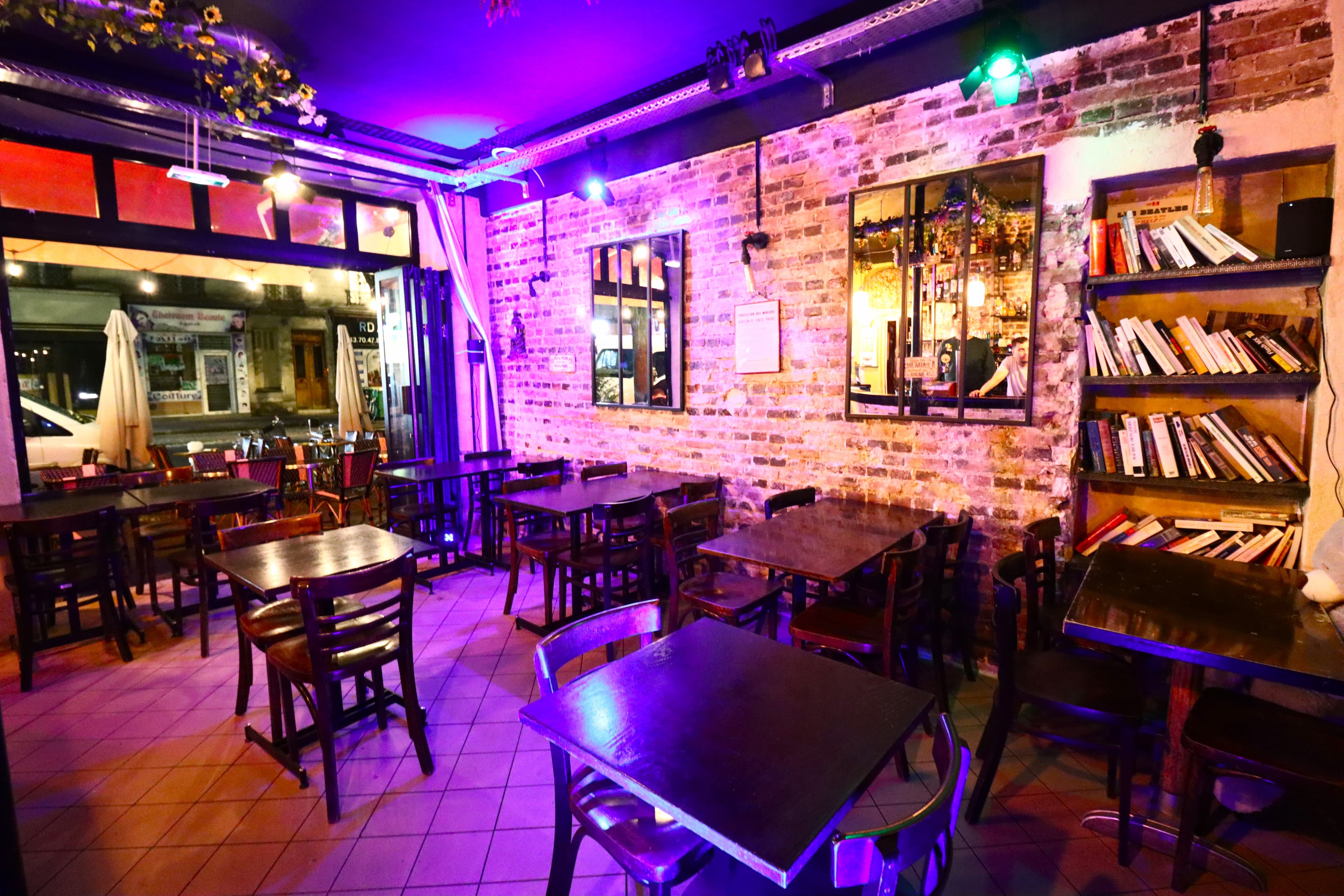 Le Montana Bar