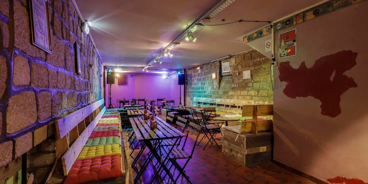 Privatiser Le Bouillon (Le bar en entier)