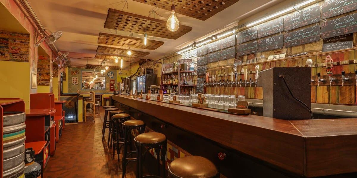 Privatiser Le Bouillon (Le bar en entier)