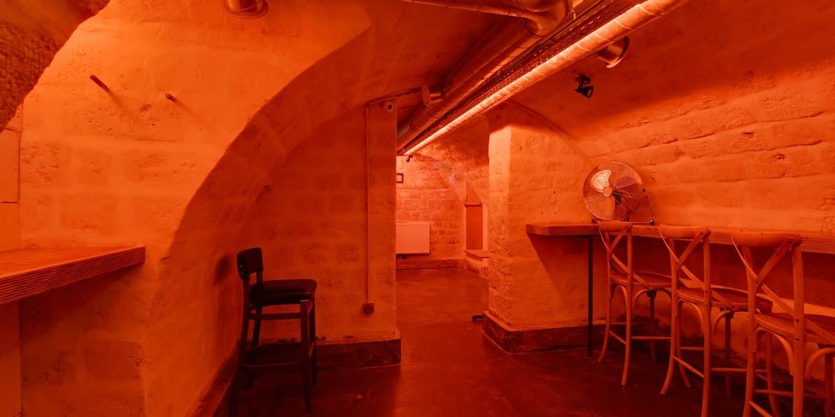 Privatisée la Cave Voûtée 2