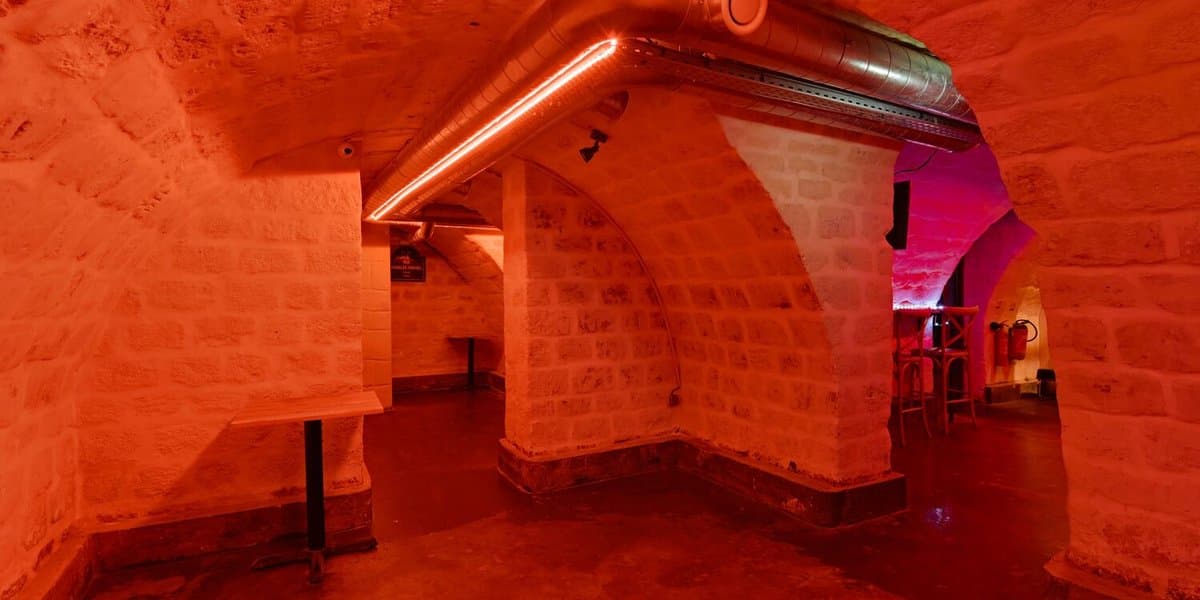Privatisée la Cave Voûtée 2