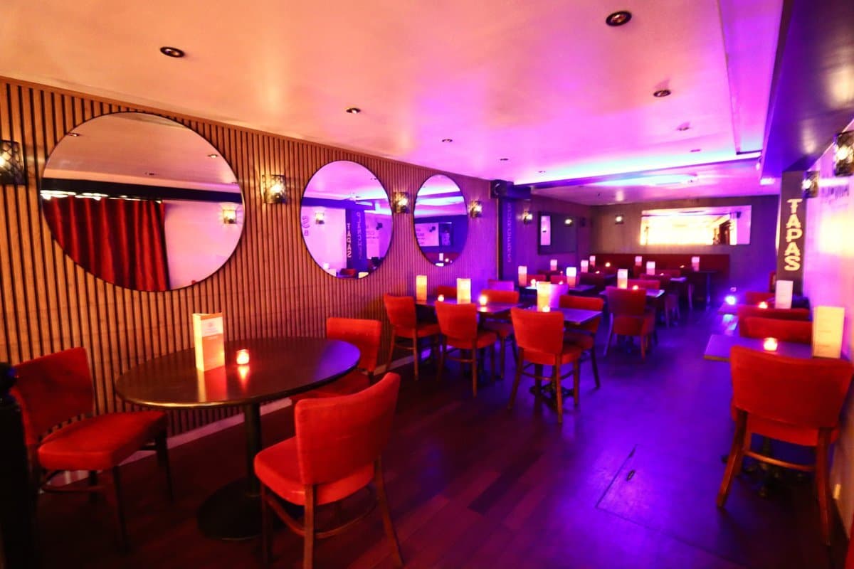 Privatiser Le Solluna Faidherbe (Le bar en entier)