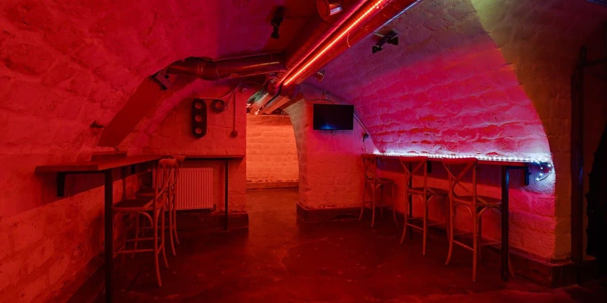 Privatiser Le Léo Bistrot (Le bar en entier)