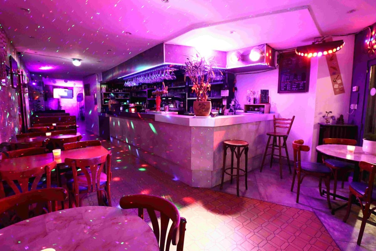 Privatiser Le Bistro Jaurès (Le bar en entier)