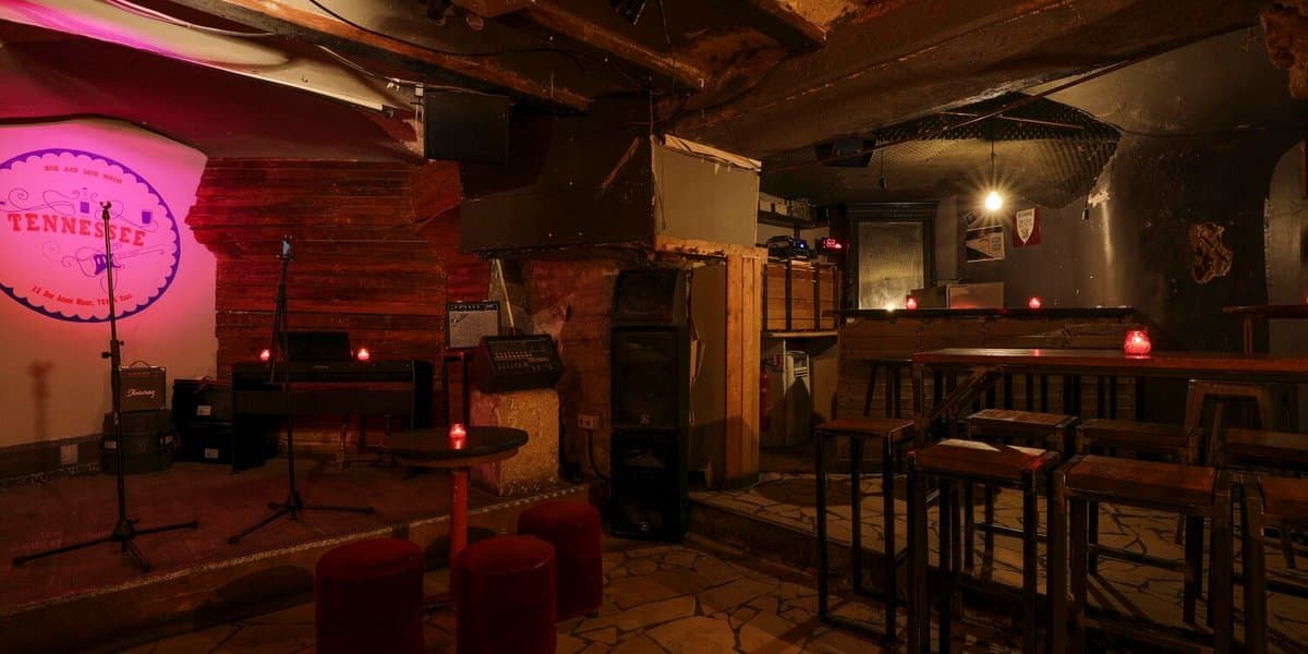 Privatiser la Cave Voûtée