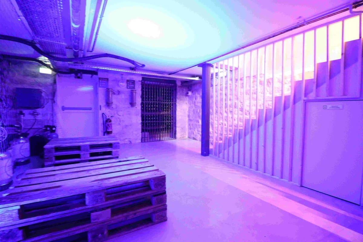 Privatiser La Cave