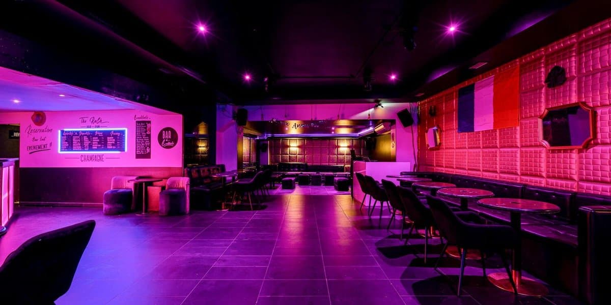 Privatiser le Ruch Bar (Le bar en entier)