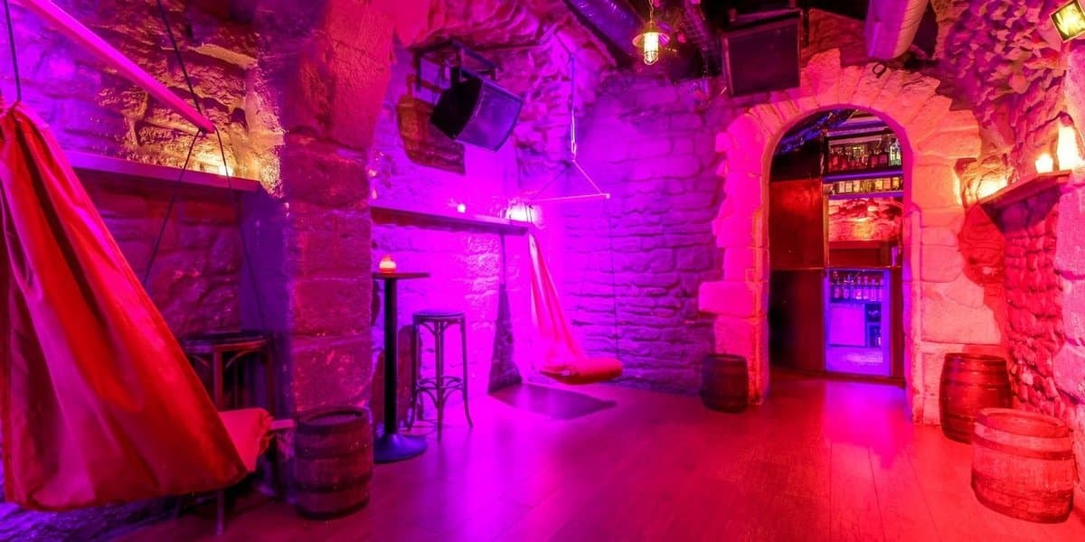 Réserver Quelques Tables